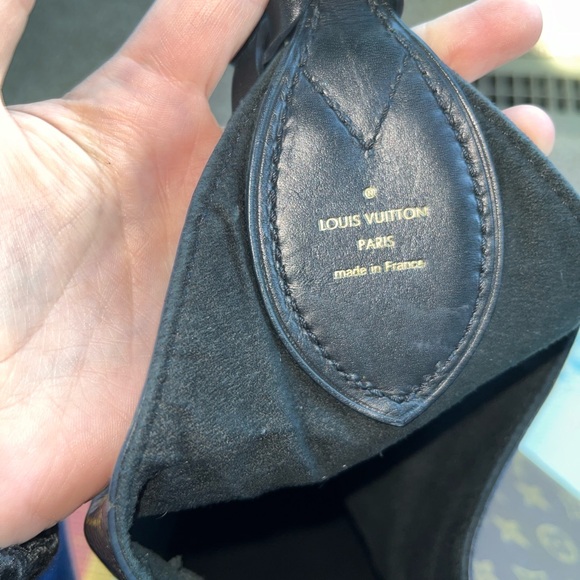 Louis Vuitton Brown Monogram Tote Bag - Picture 10 of 10